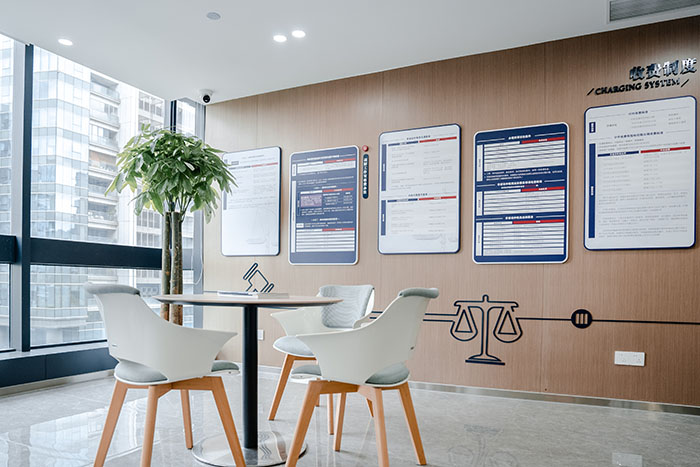 杭州律所辦公室裝修設(shè)計(jì)：專(zhuān)業(yè)感、私密性與品牌調(diào)性的統(tǒng)一